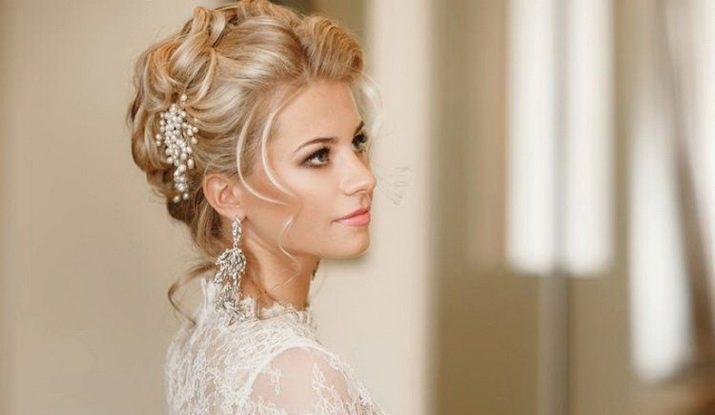 Топ свадебных причесок на средние волосы Классические свадебные прически